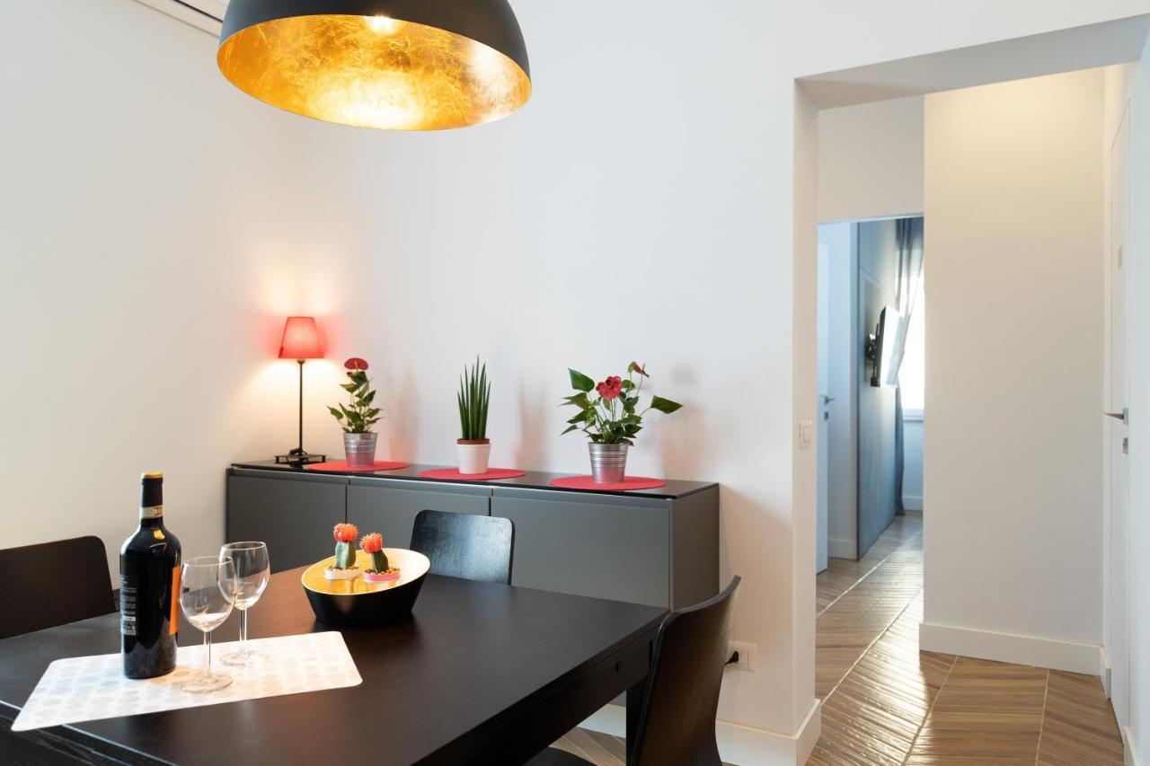 Colosseo Luxe Apartment In The Center Of Roma Dış mekan fotoğraf
