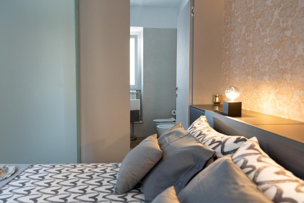 Colosseo Luxe Apartment In The Center Of Roma Dış mekan fotoğraf