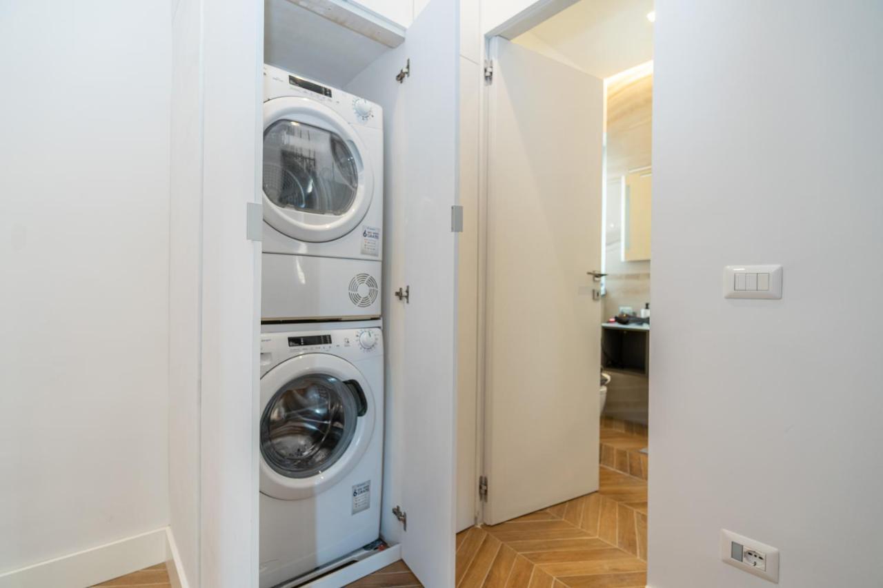 Colosseo Luxe Apartment In The Center Of Roma Dış mekan fotoğraf