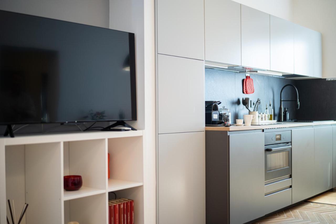 Colosseo Luxe Apartment In The Center Of Roma Dış mekan fotoğraf