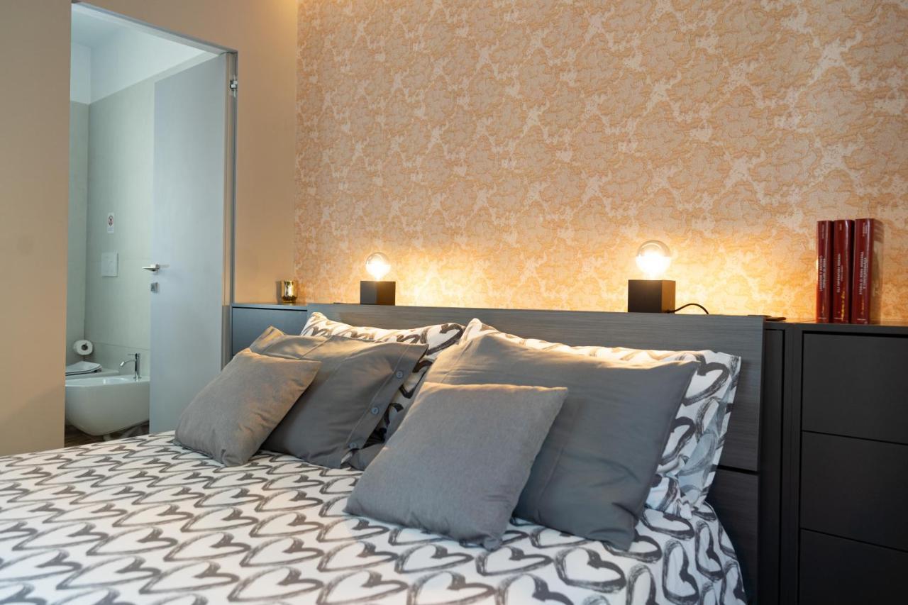 Colosseo Luxe Apartment In The Center Of Roma Dış mekan fotoğraf